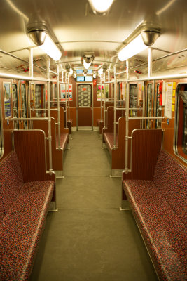 U Bahn Empty