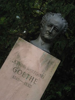 Goethe a visit 8 fois Heidelberg : a mrite bien une statue !