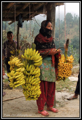 selling (and buying) bananas