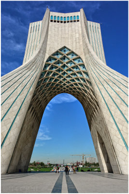 Borj-e Āzādi / برج آزادی‎