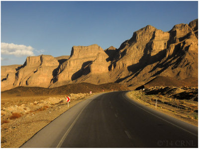 the road from Shiraz to Yazd