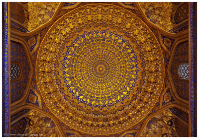 ceiling of the dome of Tilya-Kori Madrasah