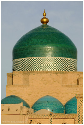 dome of Pakhlavan Mahmoud mausoleum
