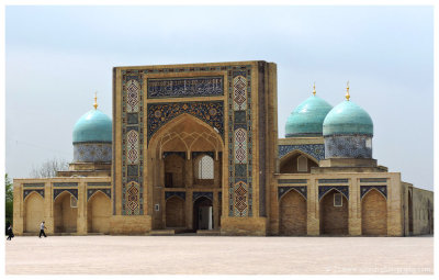 Barak-Khan Madrassah / Khast Imam Complex
