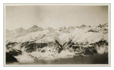 Vintage Skiing