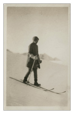 Vintage Skiing