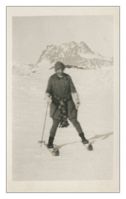 Vintage Skiing