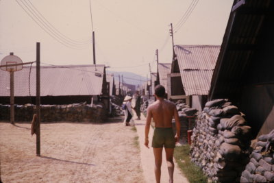 82824971-SLD-001-0109.jpg