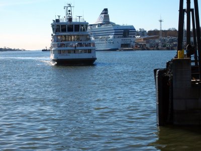 Small Ferry - lots of places reached by ferry