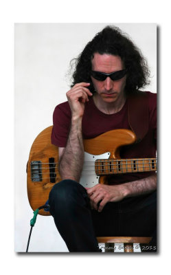  Darren Frate ~ Bass Guitarist 