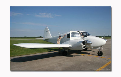 1956 Piper PA-23 Apache