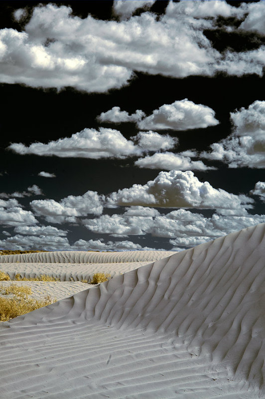 Dunes on the road to Hans Flat.