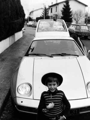 Noël 1977 au Laü avec Olivier et la Porsche