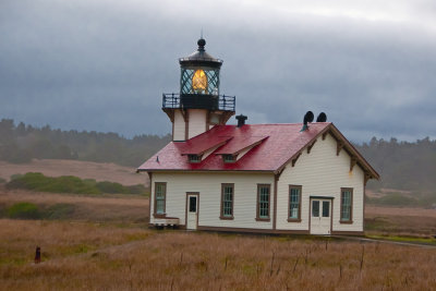 Mendo Light House_120310_0184 color.jpg