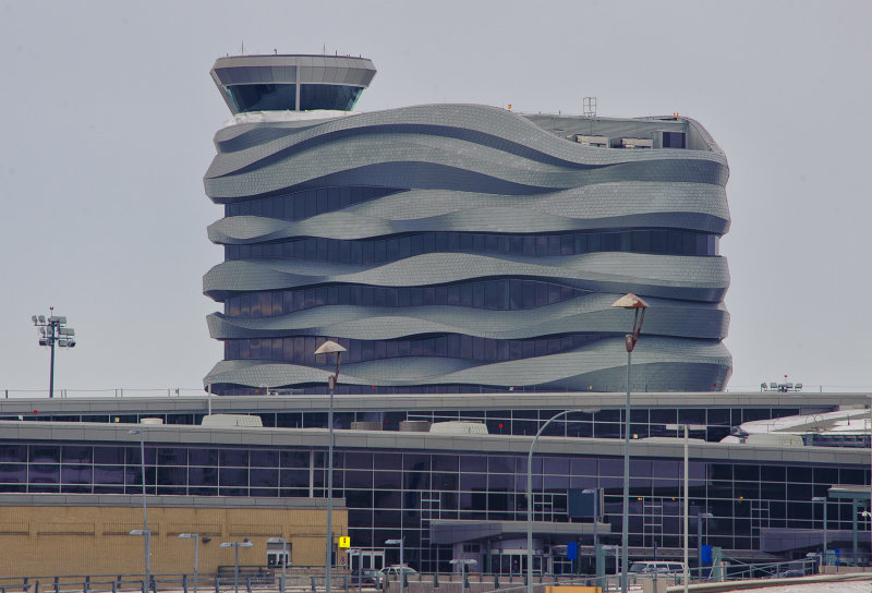 _SDP8109pb.jpg  Edmonton International Airports Control Tower