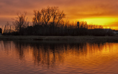 _SDP7526pb.jpg November Sunrise at By the Lake Park