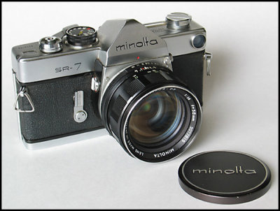 1965-Minolta-SR-7-camera.jpg