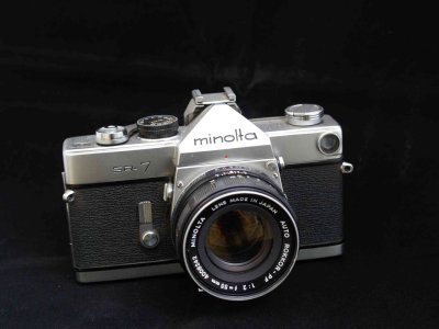 Minolta-SR-7-SLR-camera-1965.jpg