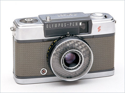 Olympus-Pen-EE-S-camera-1962-to-966-fw.jpg