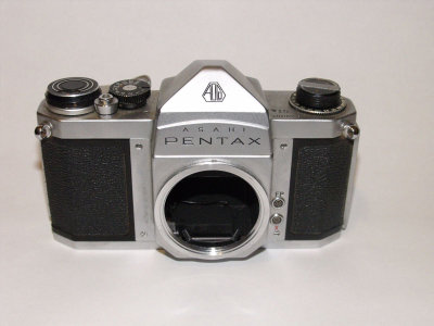 Pentax-S1A-camera-body-1964-intro.jpg