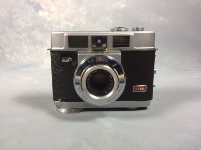 Ebay purchase 1960s Kodak Retina Auto III MotorMatic 35 Agfa Optima I camera lot 4.JPG
