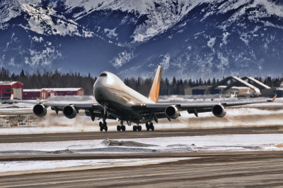 Asiana Cargo 747-400 rotating 
