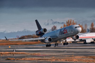 FedEx MD-11 about to make a rough landing