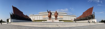 Mansudae Hill - Kim Il Sung and Kim Jong Il Statue - Pyongyang
