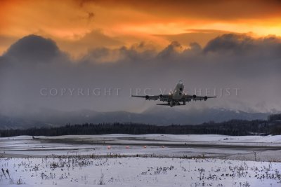 UPS 747-400 taking off