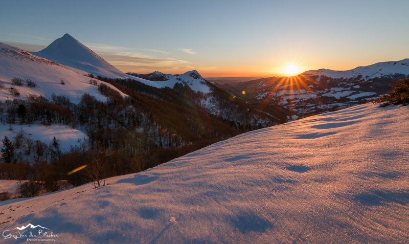 Sunset over the Cantal mountains, with Puy Griou (1690m) at the left