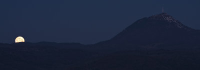 Worm Moon and Puy de Dme