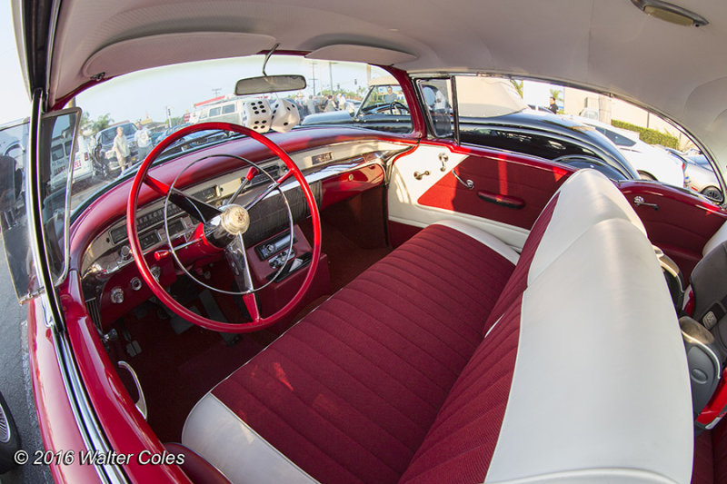 Buick 1950s Red White DD WA (4) Interior.jpg