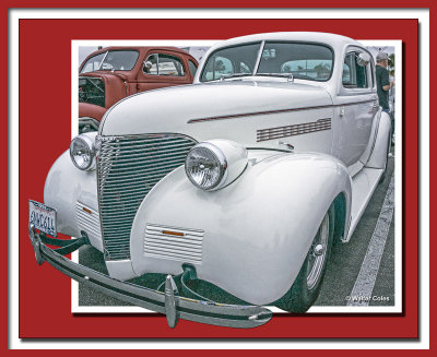 Chevrolet 1939 Coupe White DD OOB.jpg