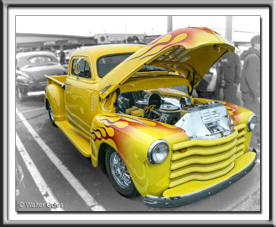 Chevrolet 1940s PU Flames DD 7-6-13 (11) Blur.jpg