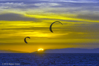 Sunset 1-4-15 (26) Kite surfing.jpg