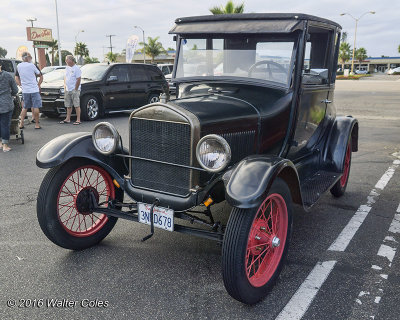 Ford 1920s Black Coupe DD 9-5-15 (1) F.jpg
