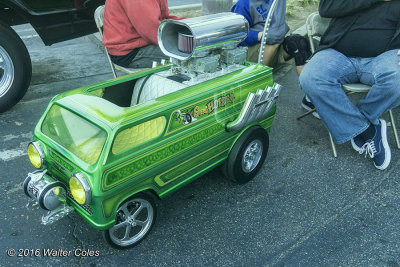 Custom Toy Van DD 11-21-15 (2).jpg