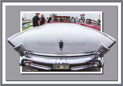 Buick 1958 Convertible White WA (2) R Frame2.jpg
