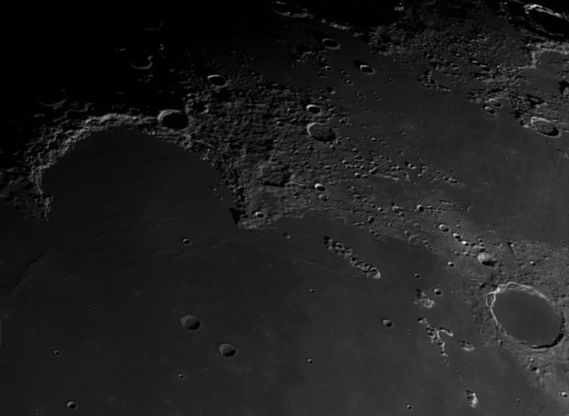 Sinus Iridum & Plato