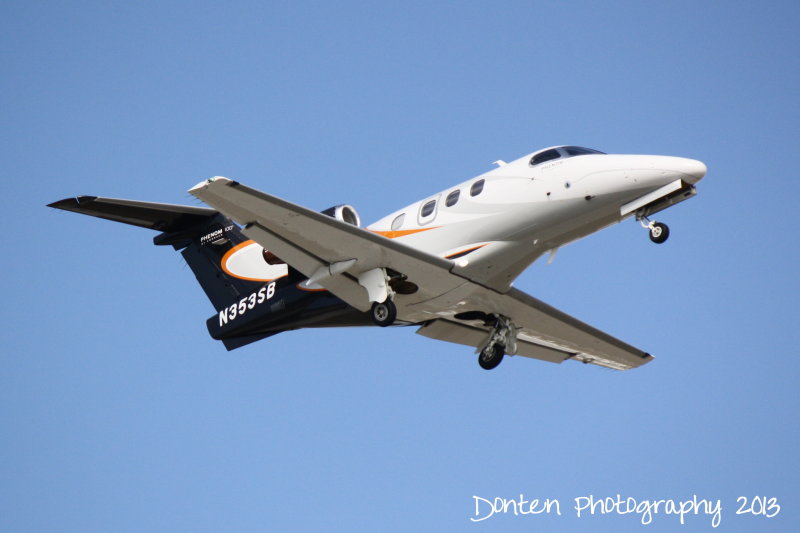 Embraer Phenom 100 (N353SB)