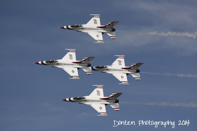 USAF Thunderbirds 033014 39.JPG