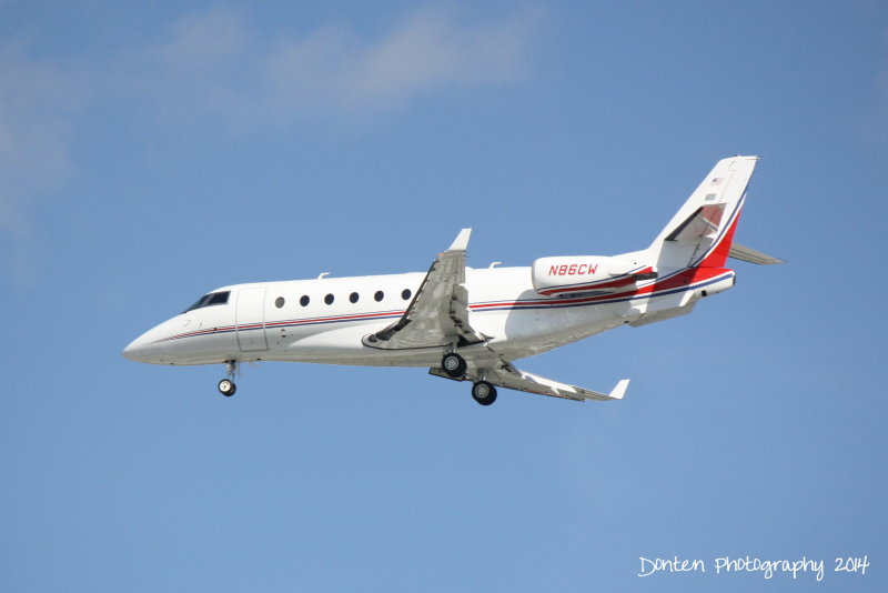 Gulfstream G200 (N86CW)