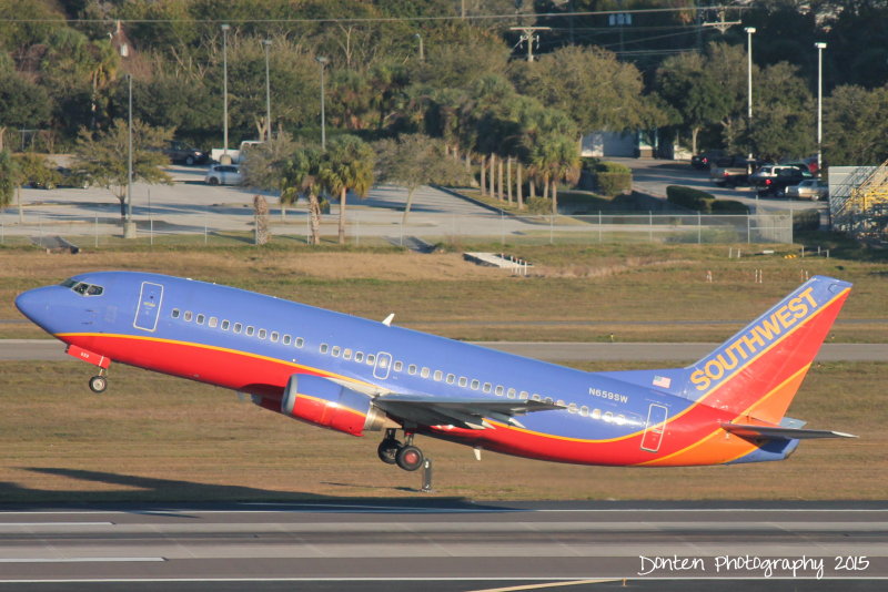 Boeing 737-300 (N659SW) 