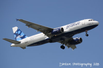 Airbus A320 (N636JB) All Wrapped Up In Blue
