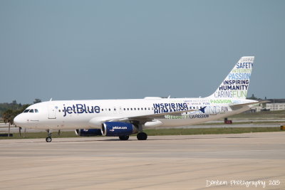 Airbus A320 (N598JB) Bluemanity 