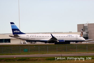 Embraer 190 (N216JB) Blue Getaways
