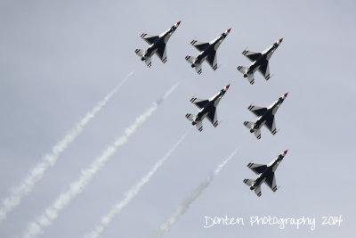 USAF Thunderbirds 033014 235.JPG
