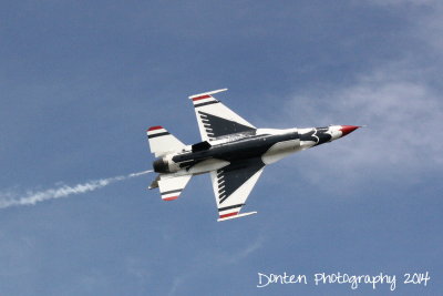 USAF Thunderbirds 033014 135.JPG