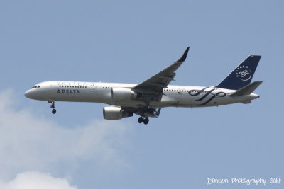 Boeing 757-200 (N659DL) Skyteam