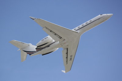 Gulfstream V (CS-DKE) 